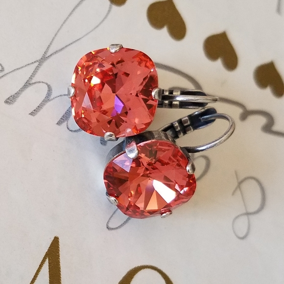 Austrian Crystal Earrings in Antique Silver - Picture 6 of 7